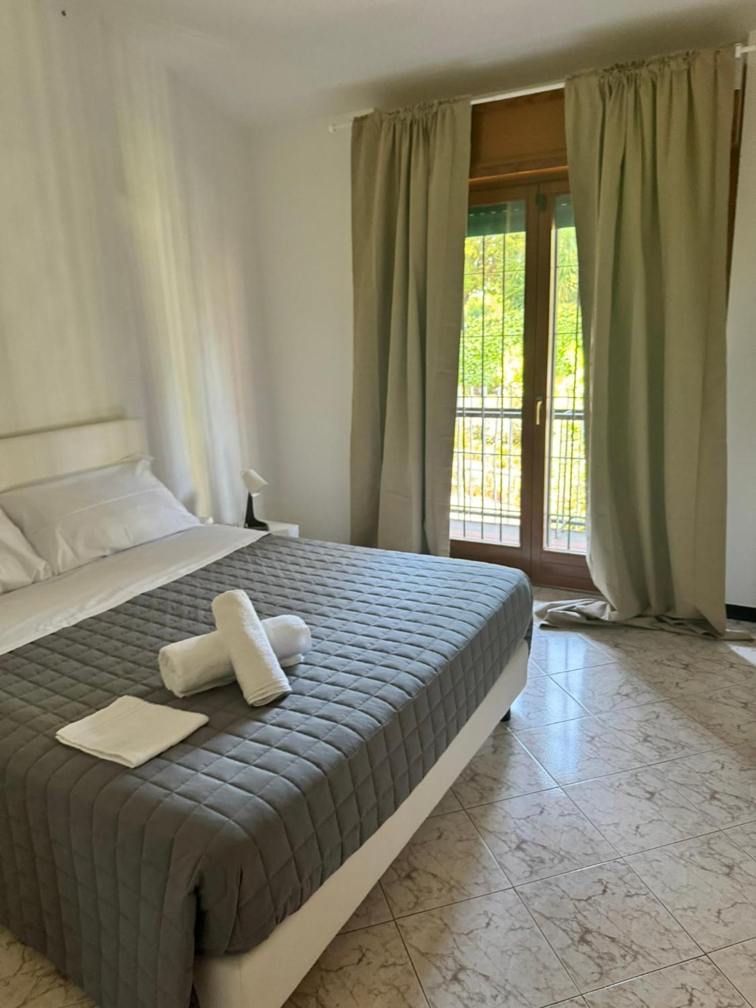 Dolcevita Eur 2 Luxury Hotel Roma Exterior foto